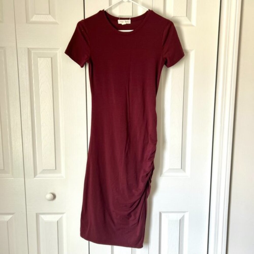 T-Shirt Midi Dress with Cinched Side, Maroon XS